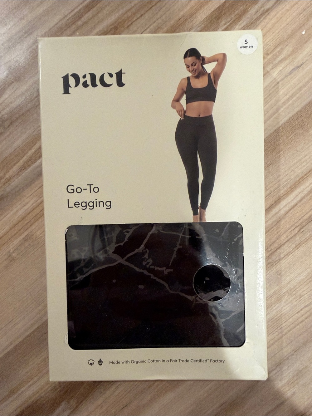 Pact woman’s ￼leggings made with Organic Cotton Size S